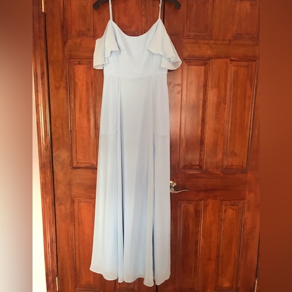 Cold Shoulder Dress with Pockets - Picture 7 of 8